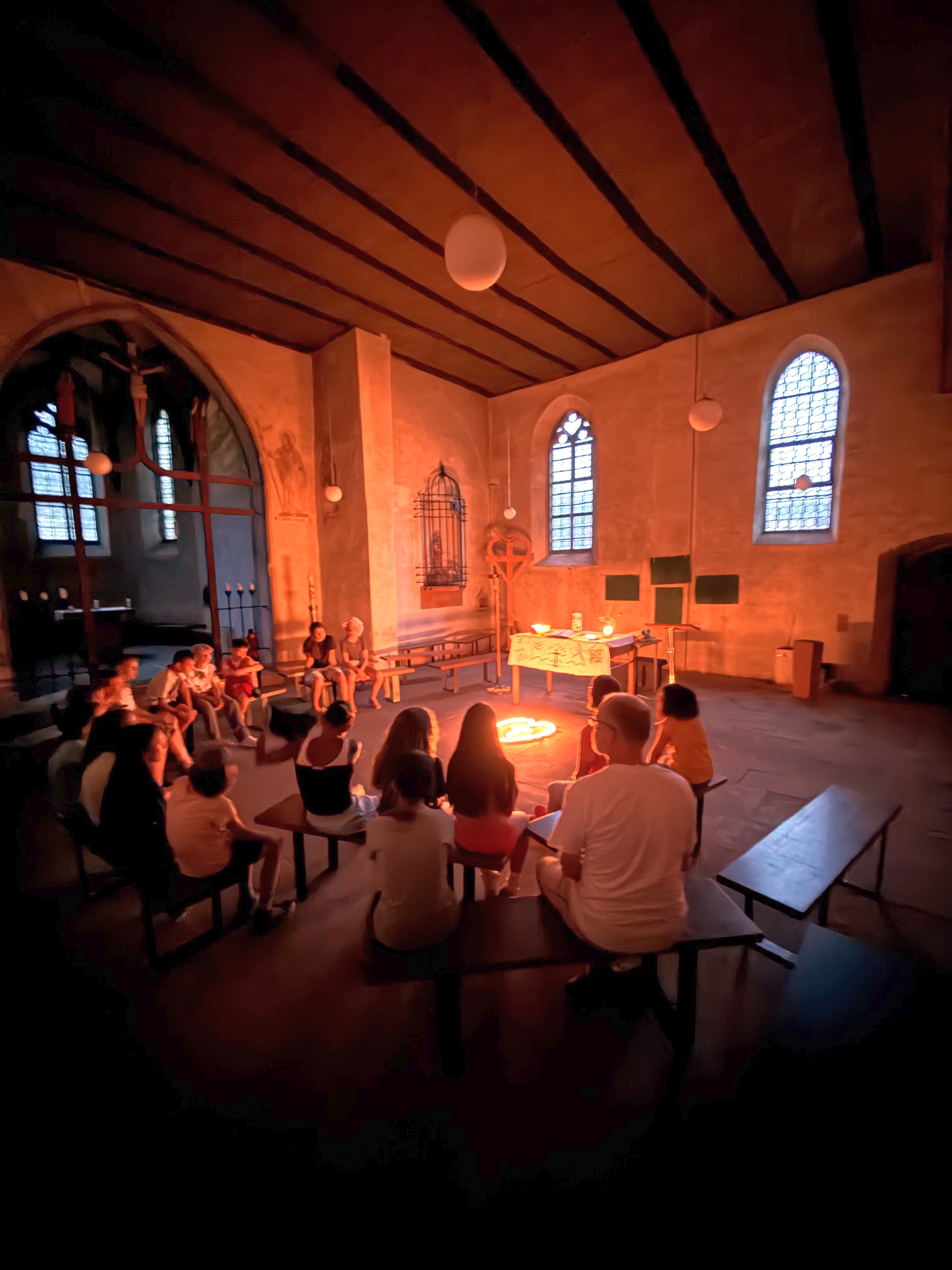 Kinderfreizeit Abendimpuls in der Kirche