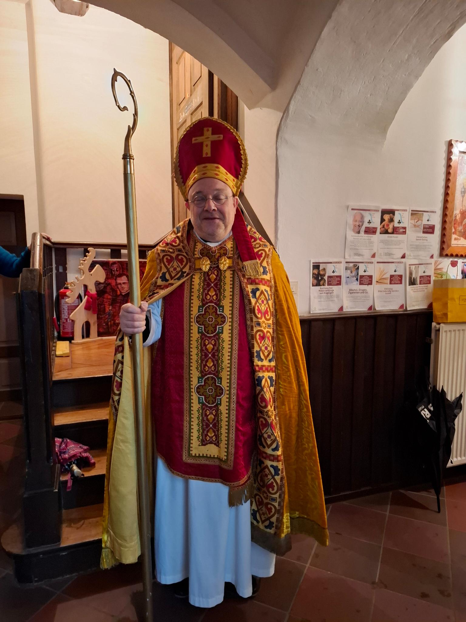 Hl. Nikolaus beim Schlender-Advent 2025 in Bacharach (c) Martina Pauly Hl. Nikolaus beim Schlender-Advent 2025 in Bacharach