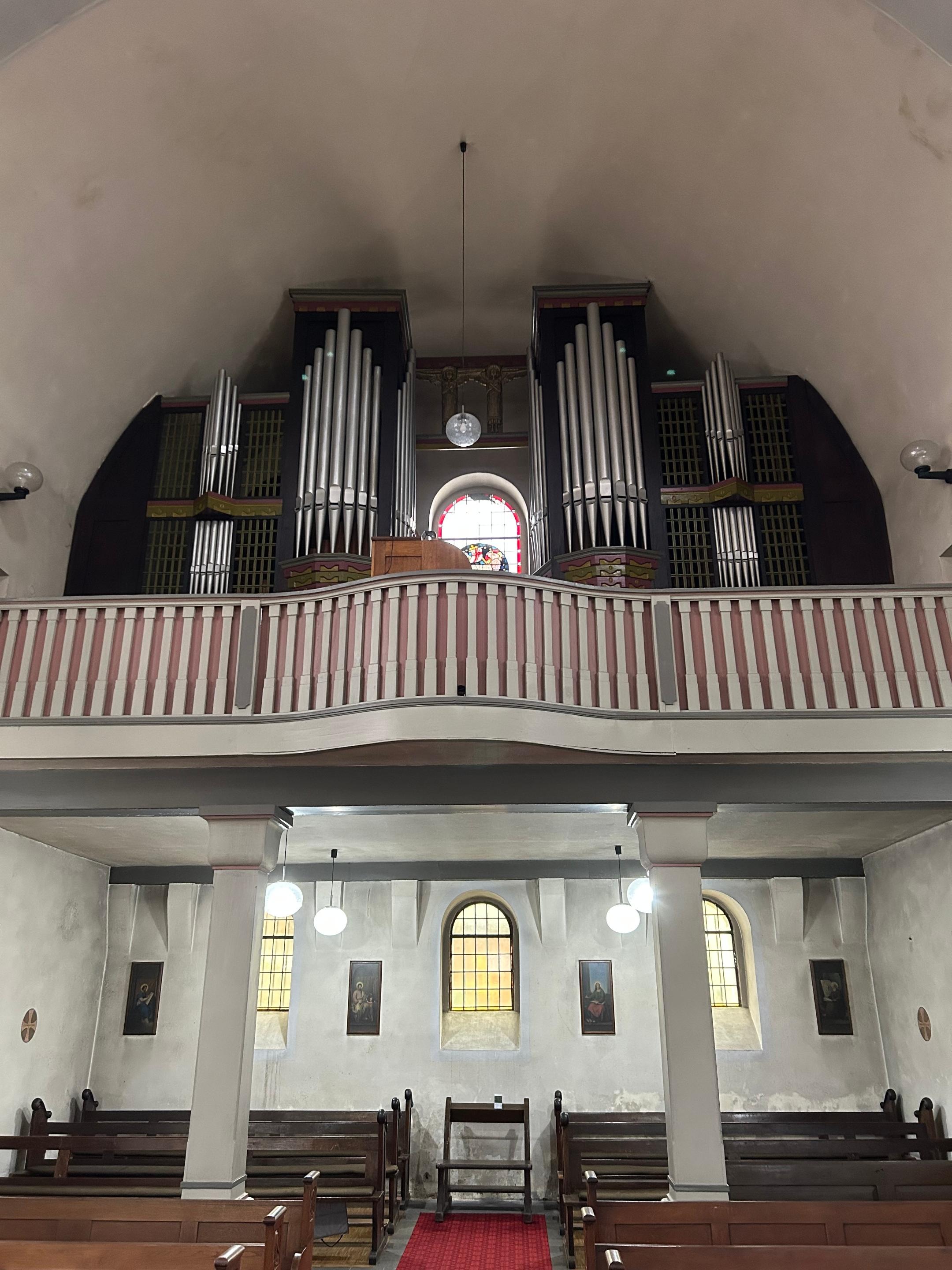 Orgel Trechtingshausen von unten