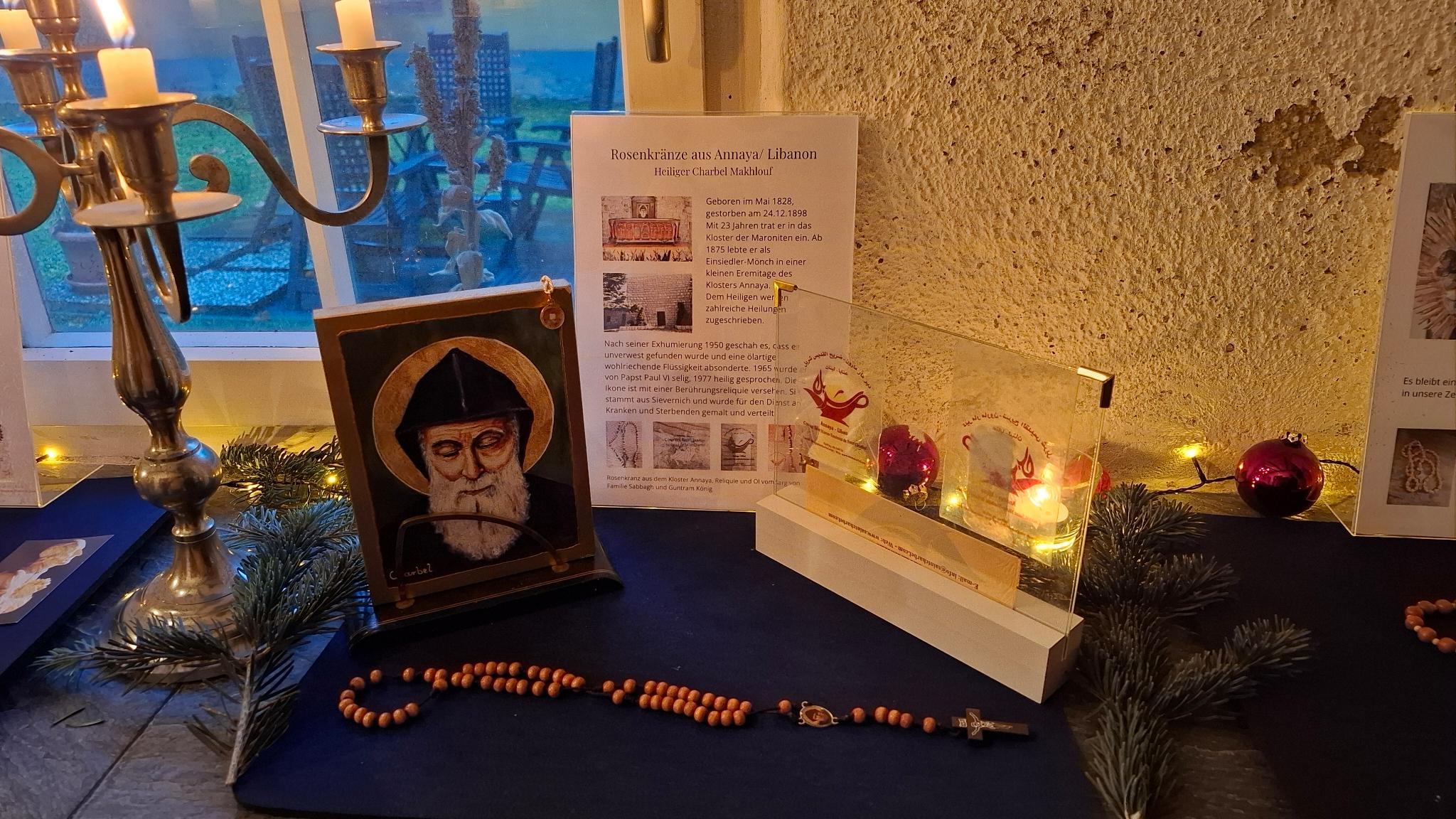 Rosenkranzausstellung beim Schlender-Advent 2025 in Bacharach