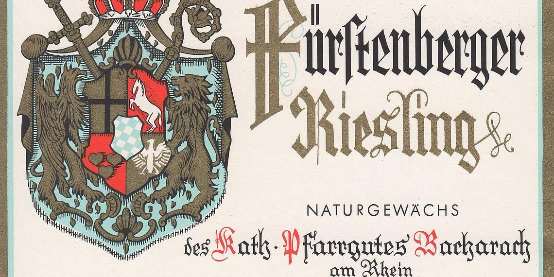 Flaschenetikett des Pfarrweinguts Bacharach Flaschenetikett des Pfarrweinguts St. Nikolaus Bacharach